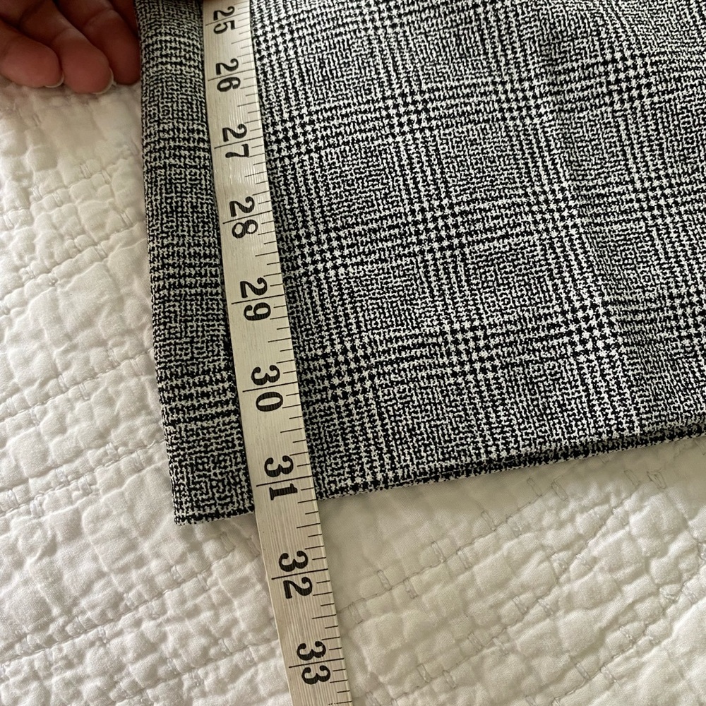 Ann Taylor Factory Glen Plaid Dress Pants – Size 4 – Black & White – NWOT - Picture 4 of 4